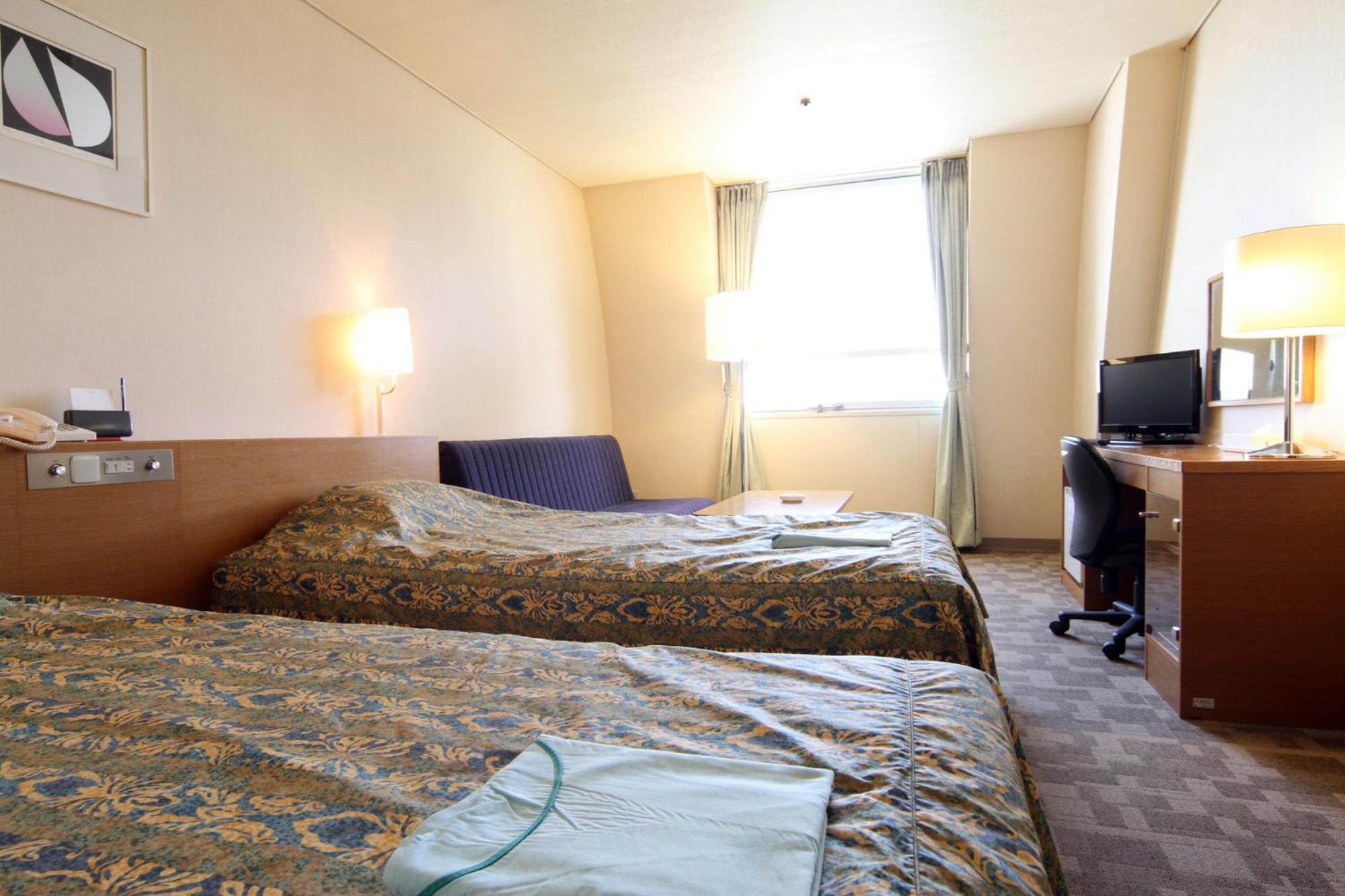 Hotel Hiroshima Sunplaza Bagian luar foto